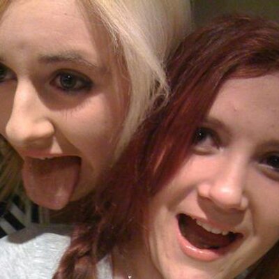 Profile Picture of Vicky Comer (@vickycomer2) on Twitter