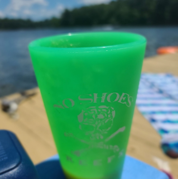 Profile Picture of Shawna Craycraft (@saccone32) on Poshmark