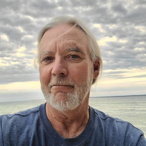 Profile Picture of Pat Devlin (@travlin1957) on Poshmark