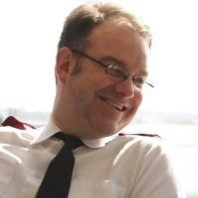 Profile Picture of Tom McComb (@mccombblog) on Twitter