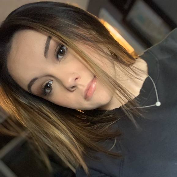 Jasey Dufresne - Poshmark Profile Picture of Jasey Dufresne (@dufresne1) on Poshmark