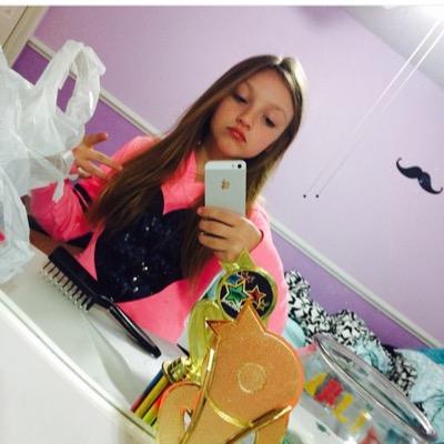 Profile Picture of Paris Mckee (@juliamckee2) on Twitter