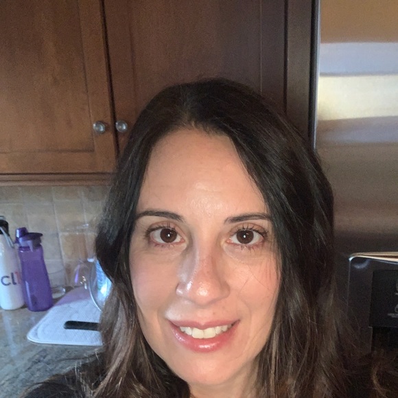 Profile Picture of Christine Difiore (@chrissylove746) on Poshmark