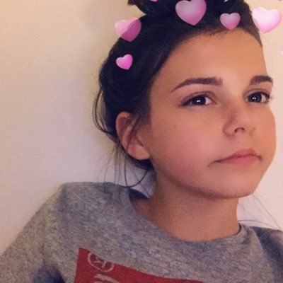 Profile Picture of Beth Chalmers (@BethChalmers6) on Twitter