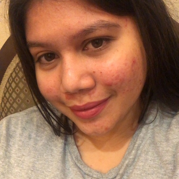 Profile Picture of Bianca Young (@biancaypung) on Poshmark