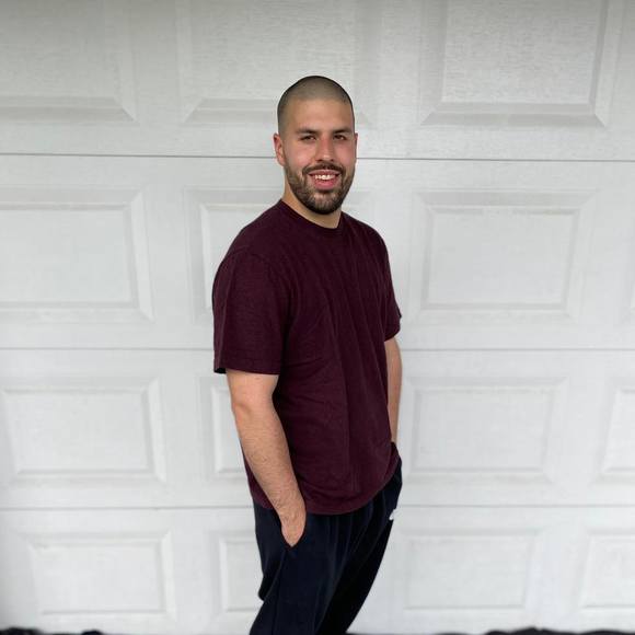 Profile Picture of Christopher Malara (@chrismalara) on Poshmark