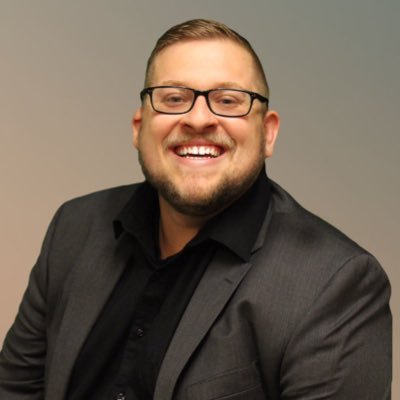 Profile Picture of Josh Albrecht (@OnAirJosh) on Twitter