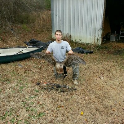 Profile Picture of Josh Weathers (@JWeathers4_) on Twitter