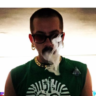 Profile Picture of Ross Richard Benderon Twitter