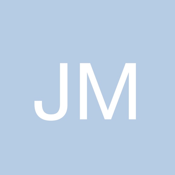 Profile Picture of Janet Moody (@jmoody33) on Poshmark