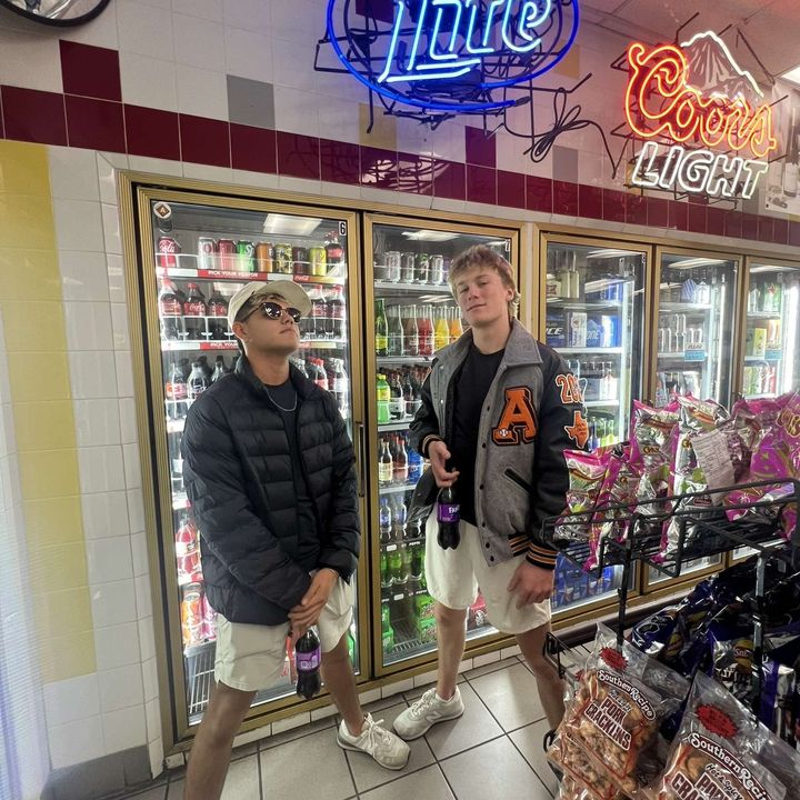 Profile Picture of robertmares35 (@robertmares06) on Tiktok