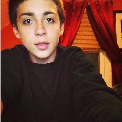 Profile Picture of Seanny (@Borges_sean1) on Twitter