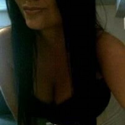 Profile Picture of Lora Gray (@lora9715) on Twitter
