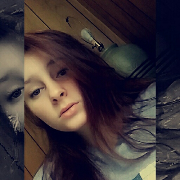 Profile Picture of Kirestin Shriver (@kirestin_s) on Poshmark