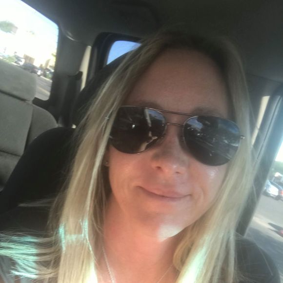 Profile Picture of Kelcie Dittrick (@jewoolthief) on Poshmark