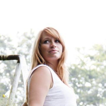 Profile Picture of Kati Runge (@KatiTomRunge) on Twitter