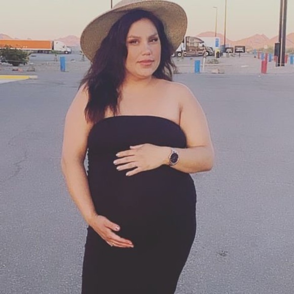 Profile Picture of Marichuy Andrade (@marichuy71586) on Poshmark