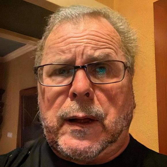 Profile Picture of Vlado Vlado b (@vlado) on Poshmark