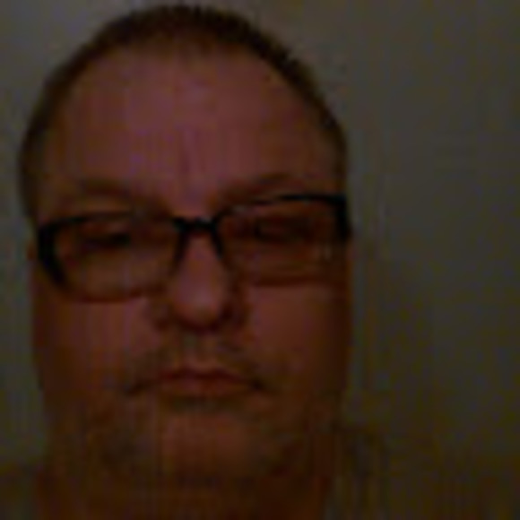 Anthony Arvai - Poshmark Profile Picture of Anthony Arvai (@ant122363) on Poshmark