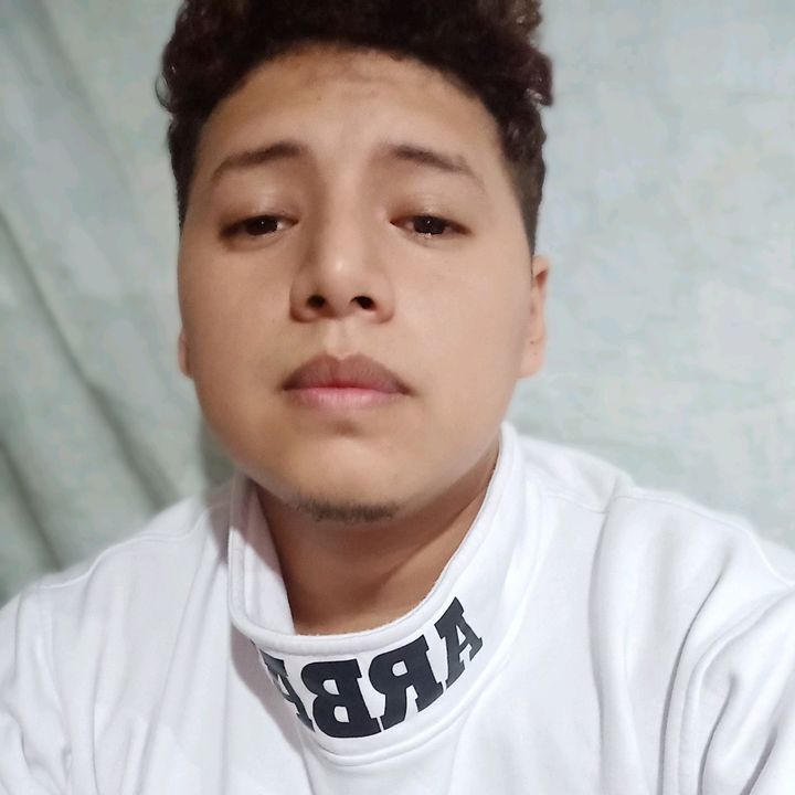 Profile Picture of Jose Alyo (@abertojv) on Tiktok