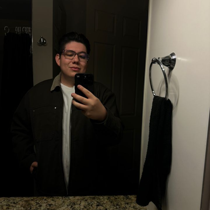 Profile Picture of Andrew Ponce (@andrewponce2002) on Tiktok