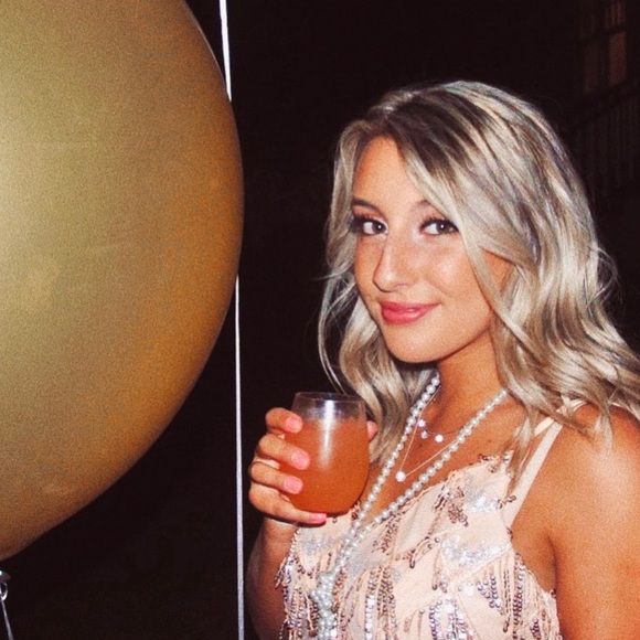 Profile Picture of Brayden James 🍋 (@braydenjames) on Poshmark