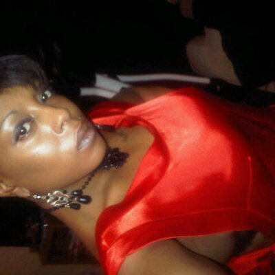 Profile Picture of Ramona Simon (@@dragonslair76) on Twitter