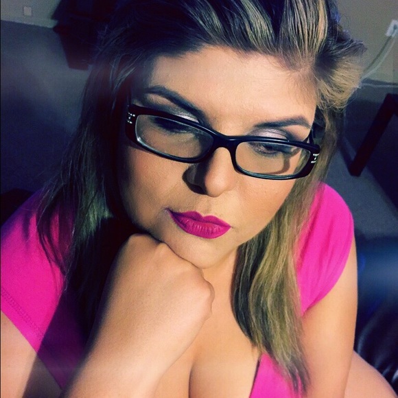 Profile Photo of Kasandra Najjar (@kaiasmom2) on Poshmark