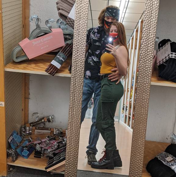 Profile Picture of Brianna Spowart (@gingernosoul985) on Poshmark