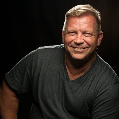 Profile Picture of Bryan Hitch (@bryanhitch) on Twitter