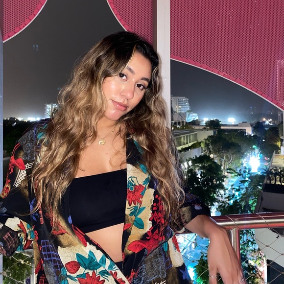 Profile Picture of Daniela Lanza (@dtuti07) on Poshmark