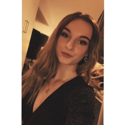 Profile Picture of Rosie Flynn (@rosieflynn_x) on Twitter