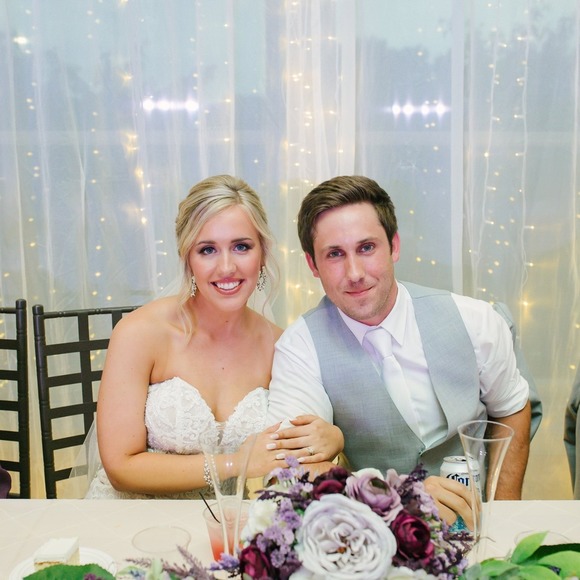 Profile Picture of Cassie Winnicki (@cassiewinnicki8) on Poshmark