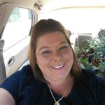 Profile Picture of Tabitha Leigh Budowski-Almanza (@redneckchica) on Instagram