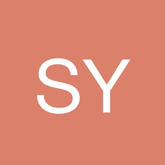 Profile Picture of Srihitha Yeturu (@srihithayeturu) on Poshmark