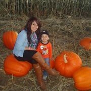 Profile Picture of Lizbet Padron (@lizbet.padron) on Myspace