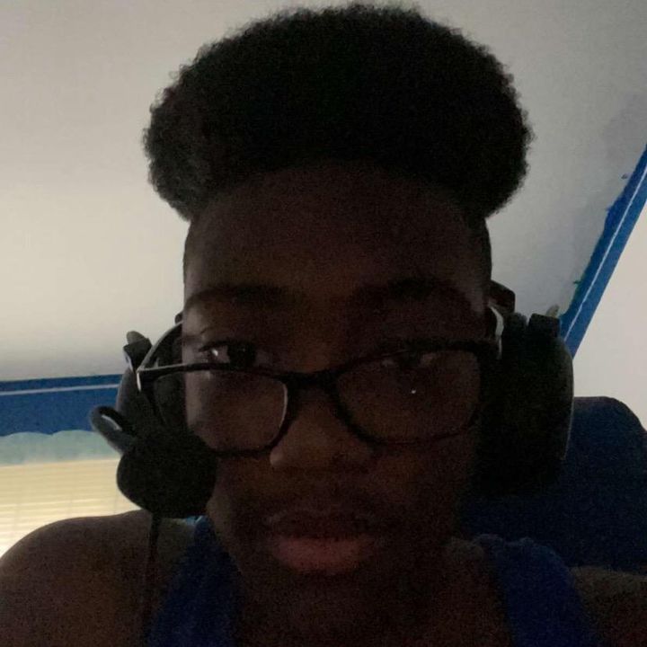 Profile Picture of Alex_Scof99 (@alex_scof99) on Tiktok