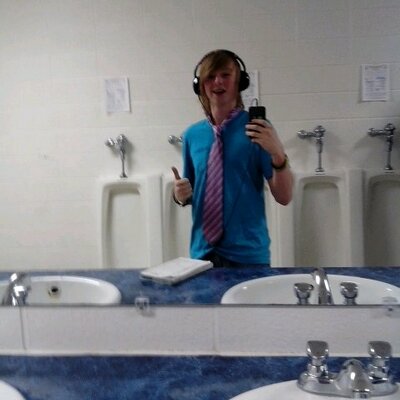 Profile Picture of Mason  Wayne Coyle (@masoncoyle43) on Twitter