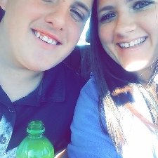 Profile Picture of Nique Mikles (@NiqueJo98) on Twitter