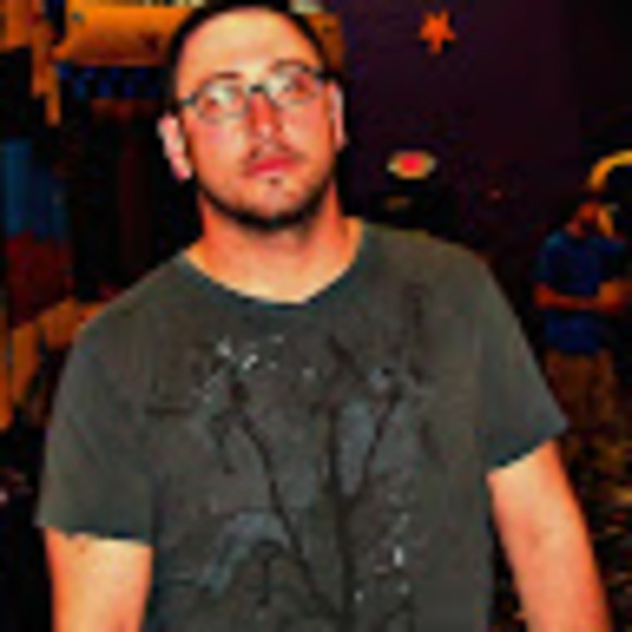 Profile Picture of Jason Pantelis (@ajpantelis) on Poshmark