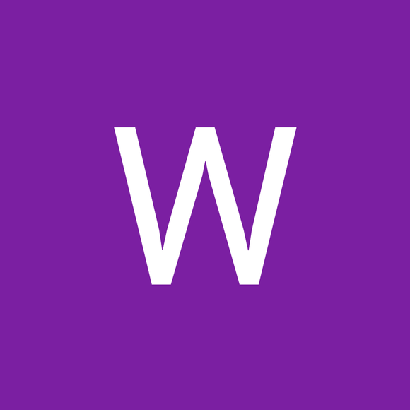 Profile Picture of Wintana Winta (@wintanaem) on Poshmark