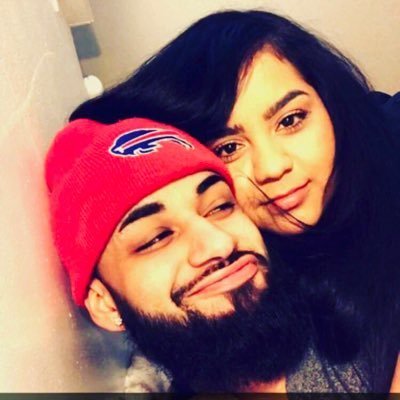 Profile Picture of Mr. Nobody (@DevinKnowsBest) on Twitter