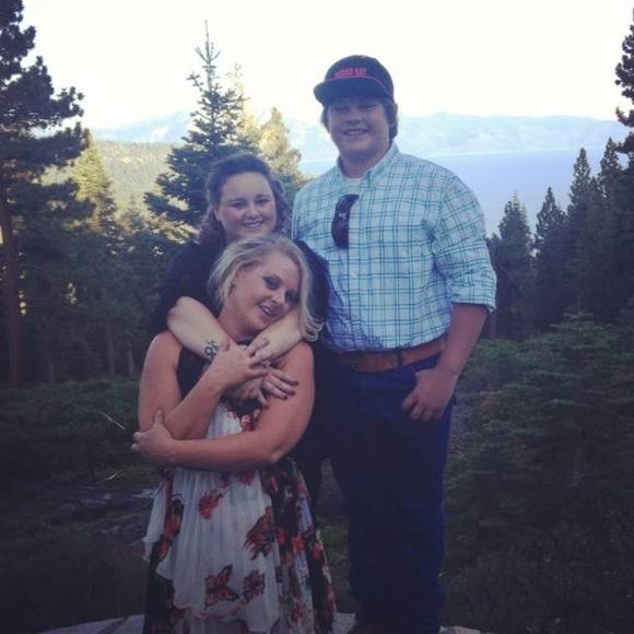 Profile Picture of Heather Benkosky (@heatherbenkosky) on Poshmark