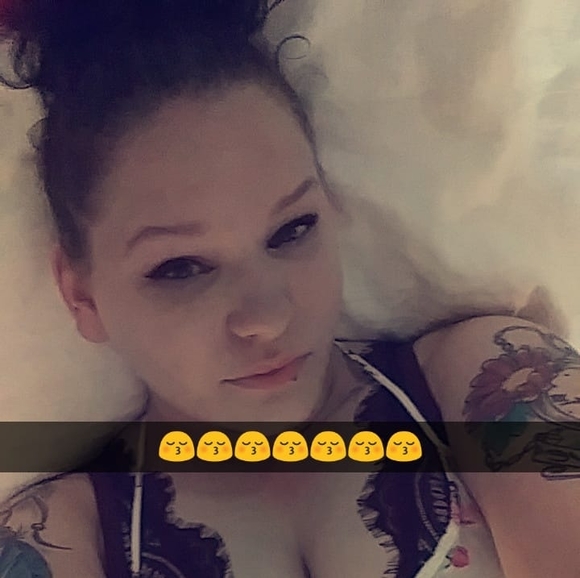 Profile Picture of Jordan Criger (@jetgirl3314) on Poshmark