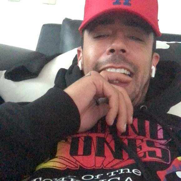 Profile Picture of Derrick Jimenez (@derrickjimenez) on Poshmark