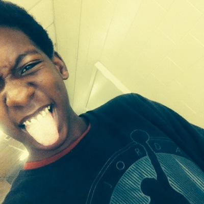 Profile Picture of Cedrick James (@_cedrickjames_) on Twitter