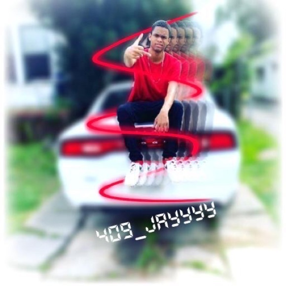 Profile Picture of Jaden Roach (@jro660) on Poshmark