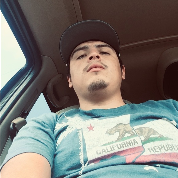 Profile Picture of Omar Martinez (@omar806) on Poshmark