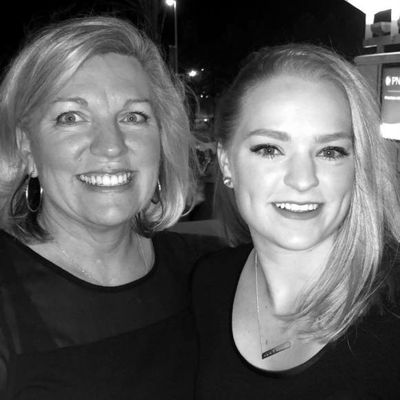 Profile Picture of Gracie Vestal (@gvestal97) on Poshmark