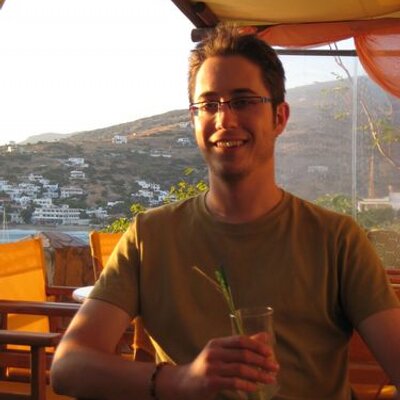 Profile Picture of Tom Stacey (@majortom84) on Twitter